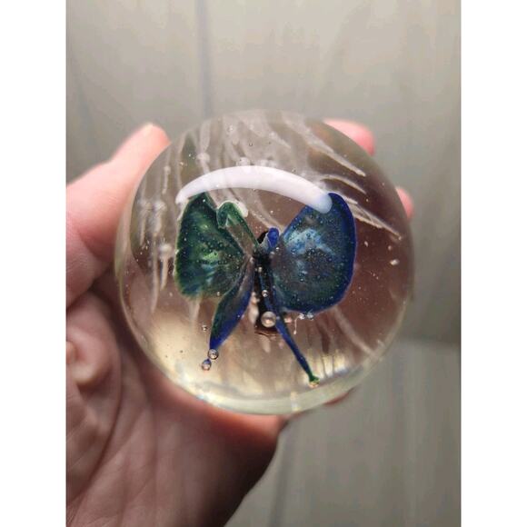 Vintage Glass Paperweight w/ Green & Blue Butterfly 2 1/2" Art Glass Beautiful - Picture 9 of 13
